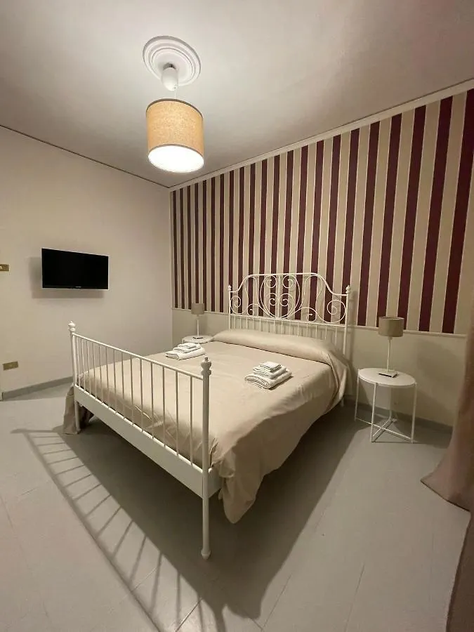 Casa Di Nonna: Appartamento Naples 0*,  Italy
