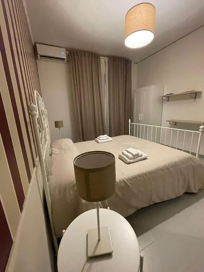 Casa Di Nonna: Appartamento Neapol