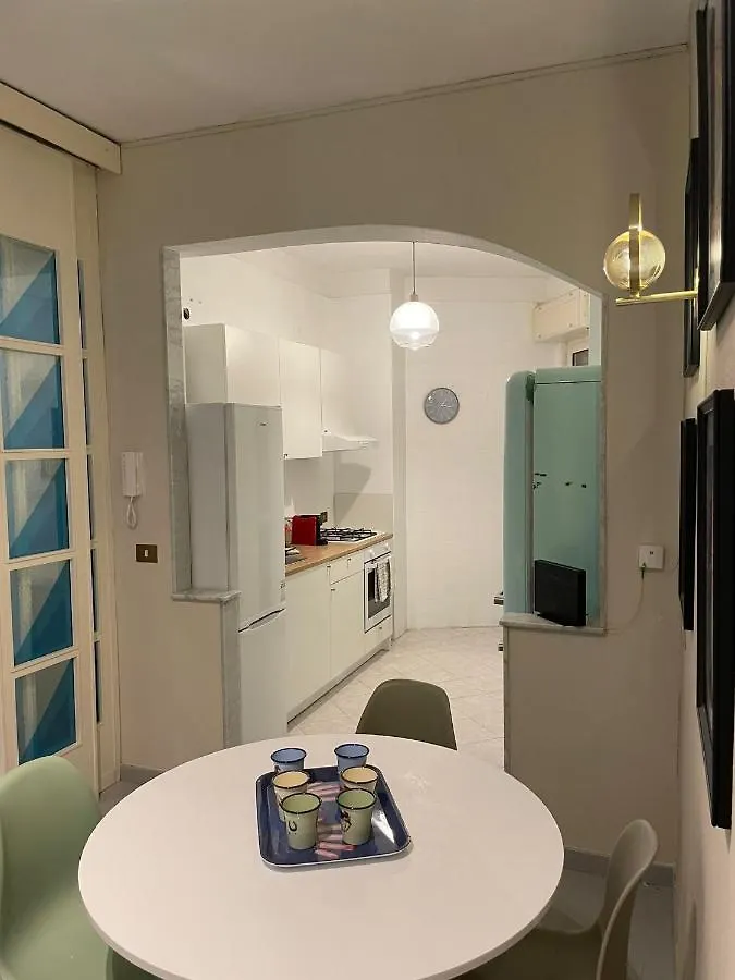 Casa Di Nonna: Appartamento Νάπολη Διαμέρισμα